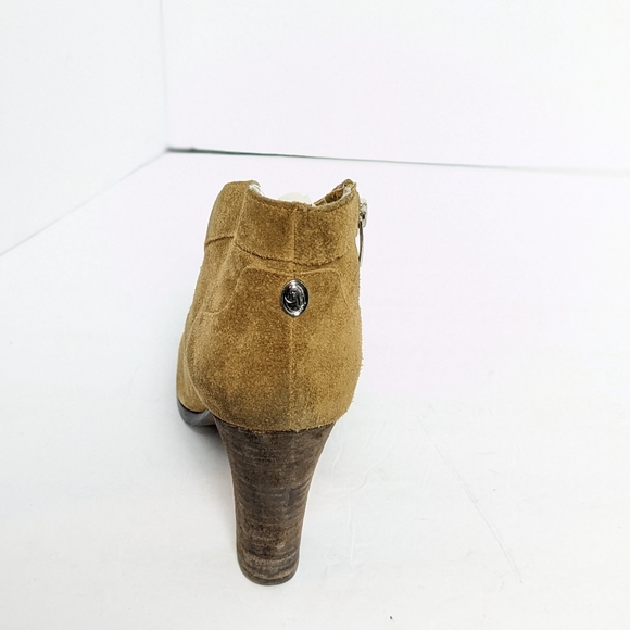 Crown vintage suede ankle boots - Picture 9 of 16